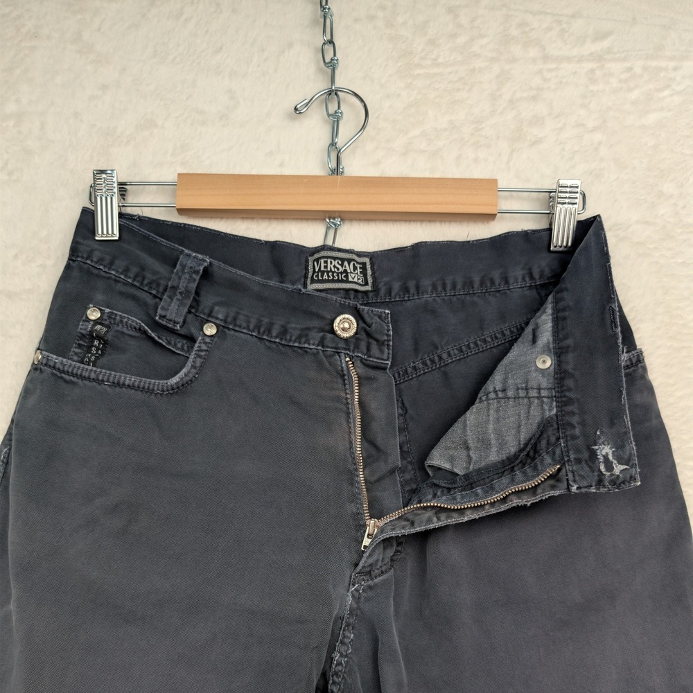 VTG Versace Jeans Men's 30x24 Black Classic V2 Straight Leg Made in Italy 90s